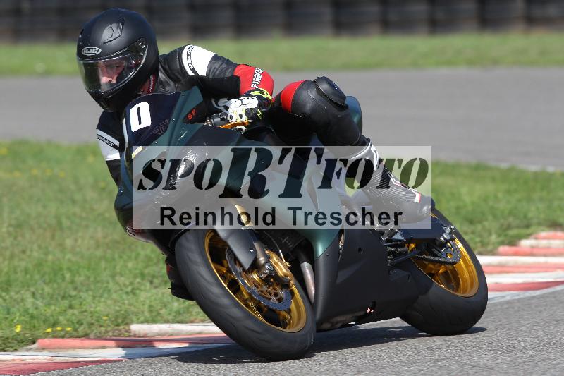 Archiv-2022/57 29.08.2022 Plüss Moto Sport ADR/Einsteiger/10